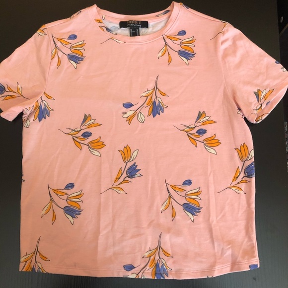 NWOT Forever 21 Flower Print Top